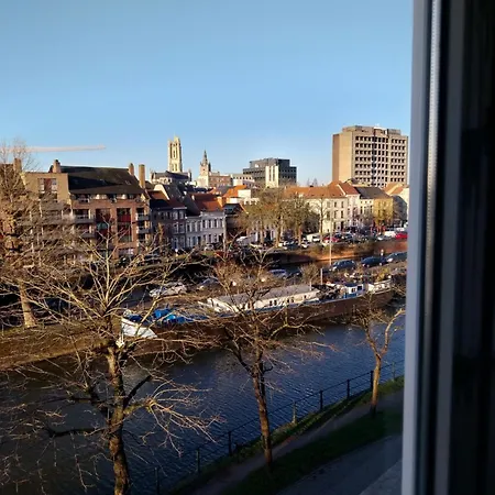 Wonderful Monet 아파트 헨트